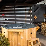 Homestay Hanul Anei And Transylvania