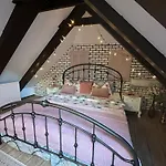 Hanul Anei And Transylvania