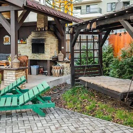 Hanul Anei And Transylvania Homestay