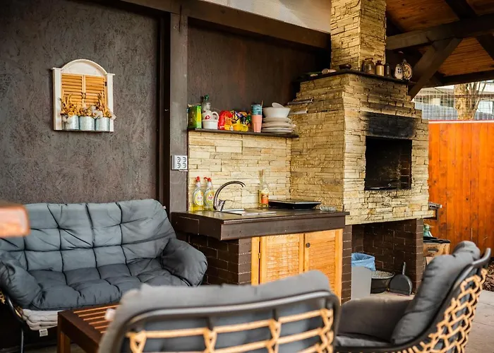 Hanul Anei And Transylvania * Brasov