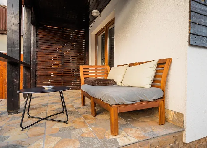 홈스테이 Hanul Anei And Transylvania *