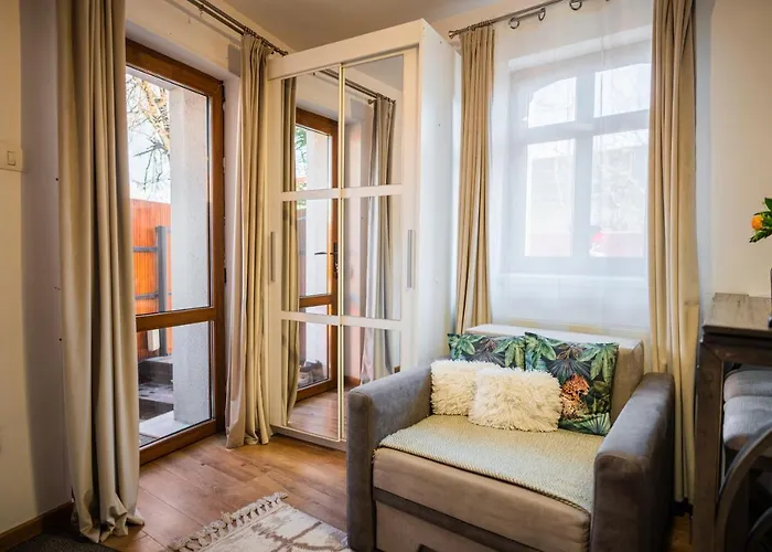 Homestay Hanul Anei And Transylvania Brasov