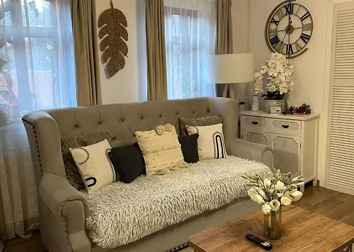 Homestay Hanul Anei And Transylvania