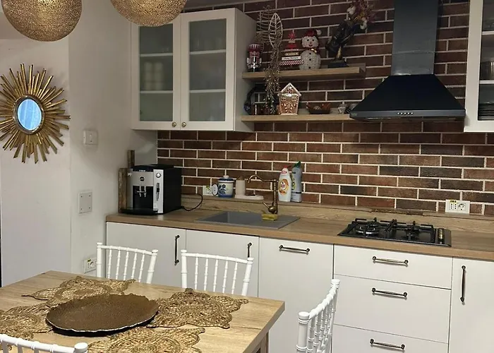 Hanul Anei And Transylvania Habitación en casa particular