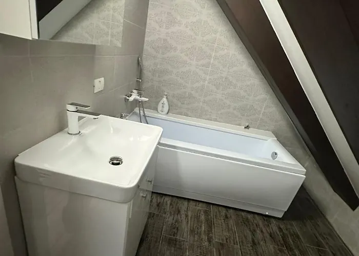 Hanul Anei And Transylvania Braşov